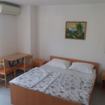 Apartments Mm Budva Eksteriør billede