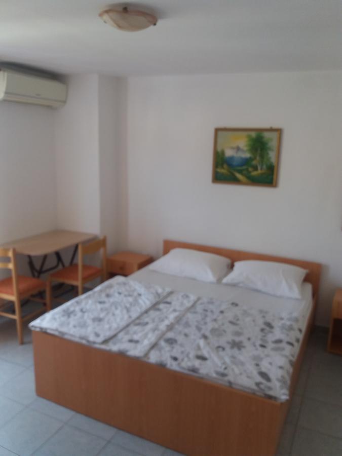 Apartments Mm Budva Eksteriør billede