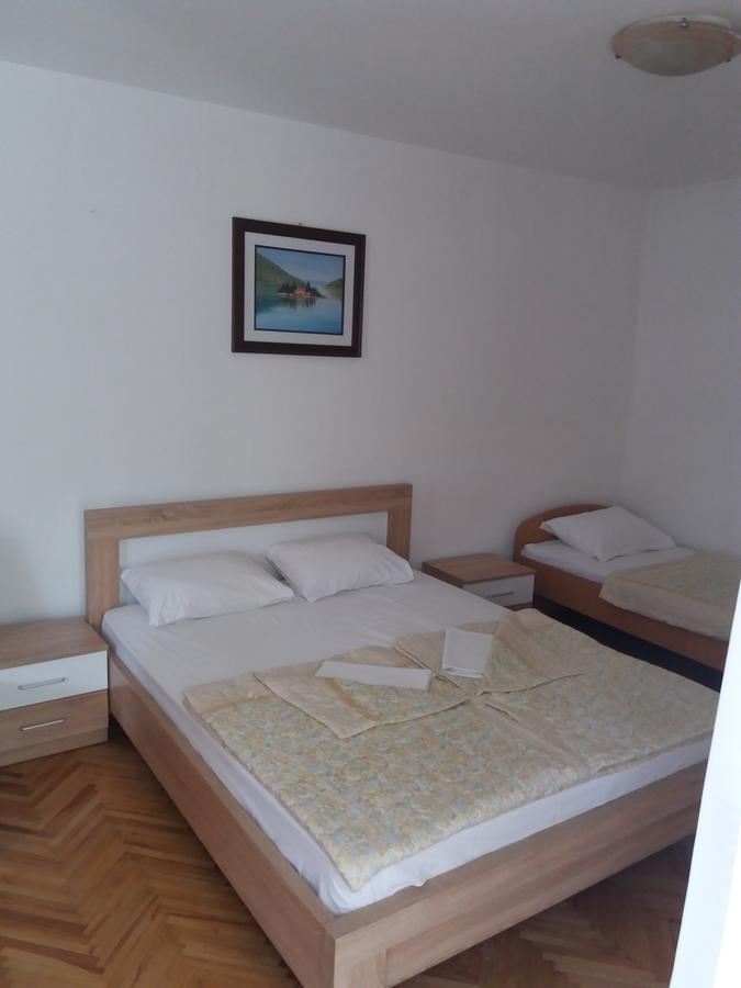 Apartments Mm Budva Eksteriør billede