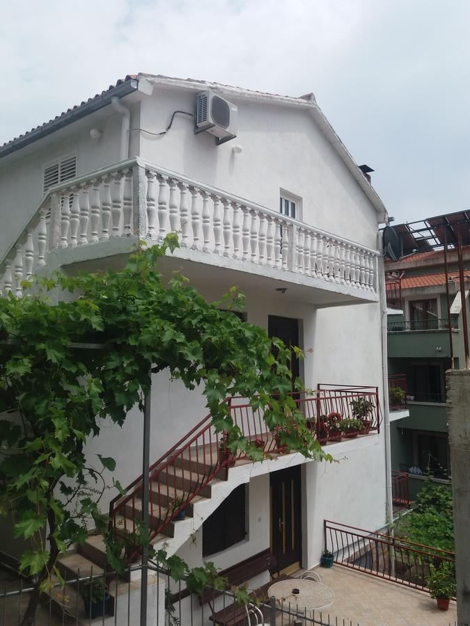 Apartments Mm Budva Eksteriør billede