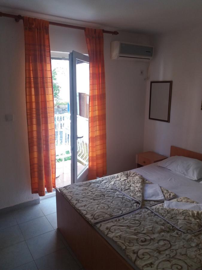 Apartments Mm Budva Eksteriør billede